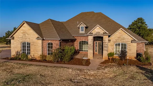 Photo 5 — 10501 Dobbs Road, Wellston, OK 74881