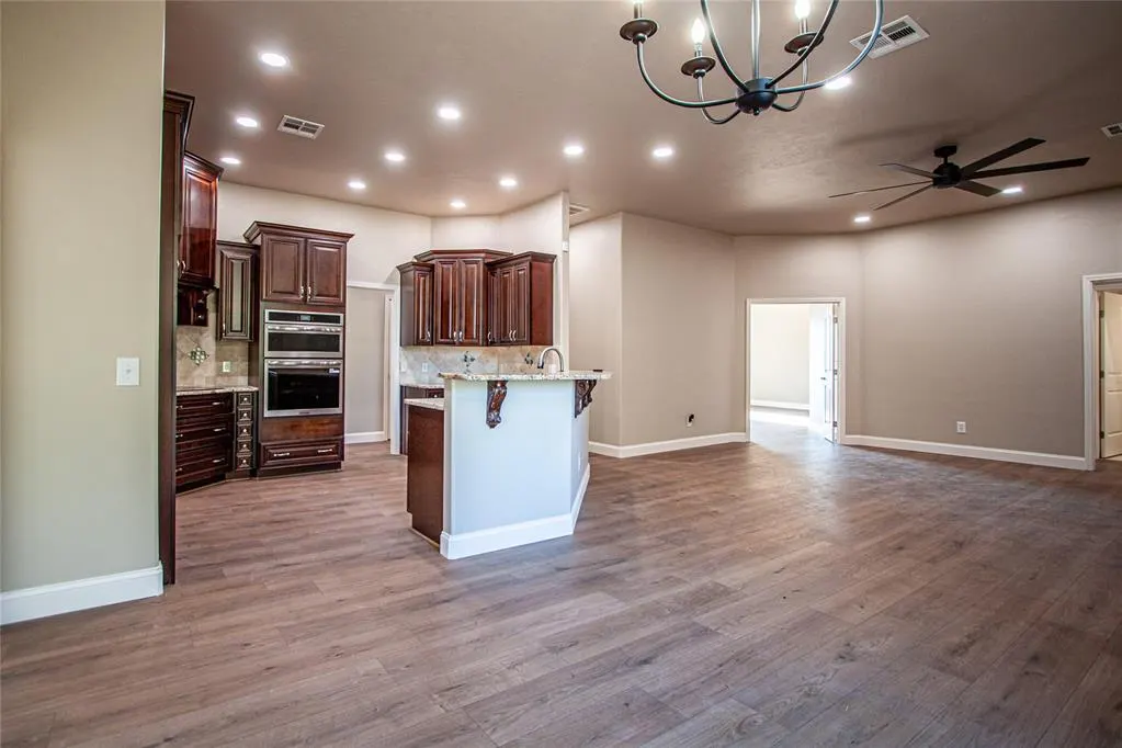 Photo 15 — 10501 Dobbs Road, Wellston, OK 74881