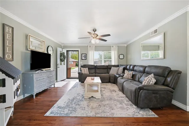Photo 6 — 6906 NW 59th Street, Bethany, OK 73008