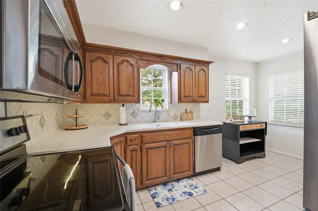 Photo 19 — 6906 NW 59th Street, Bethany, OK 73008