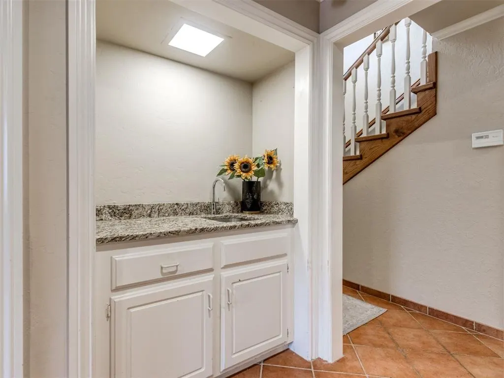 Photo 18 — 11805 N Woodbridge Road, Oklahoma City, OK 73162