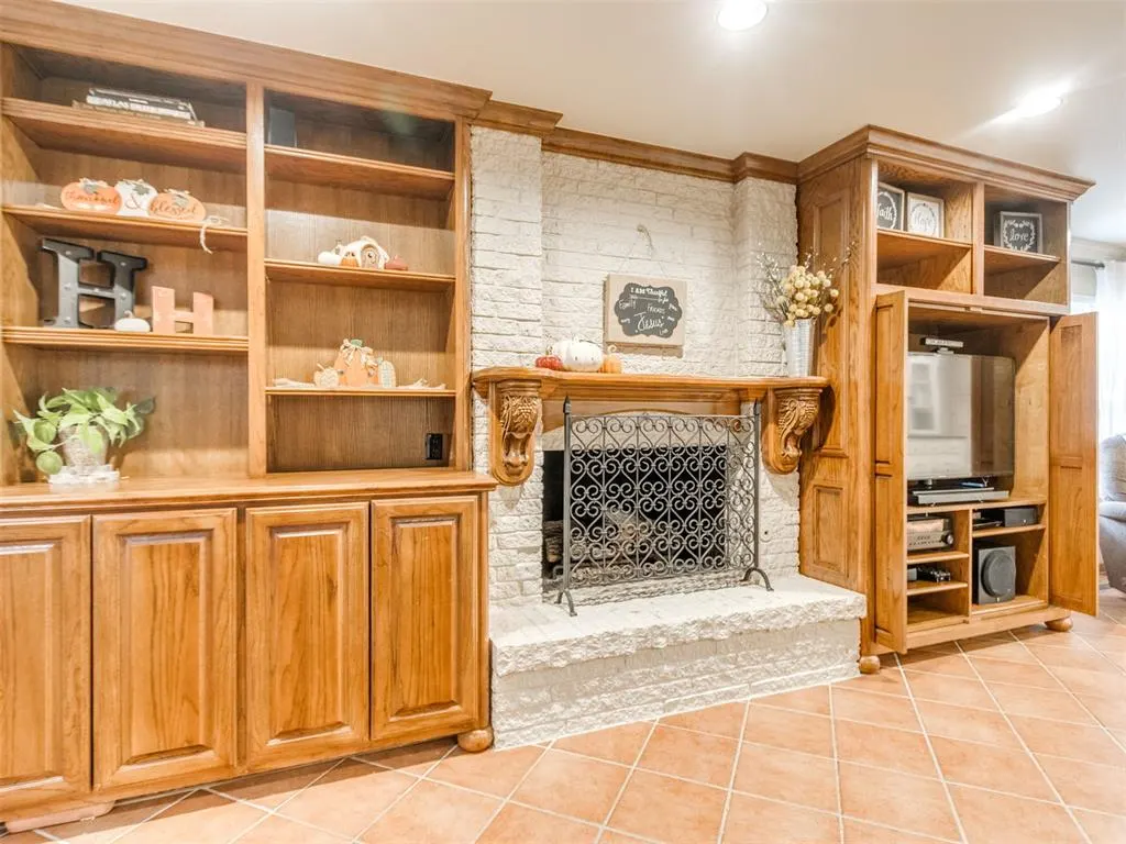 Photo 19 — 11805 N Woodbridge Road, Oklahoma City, OK 73162