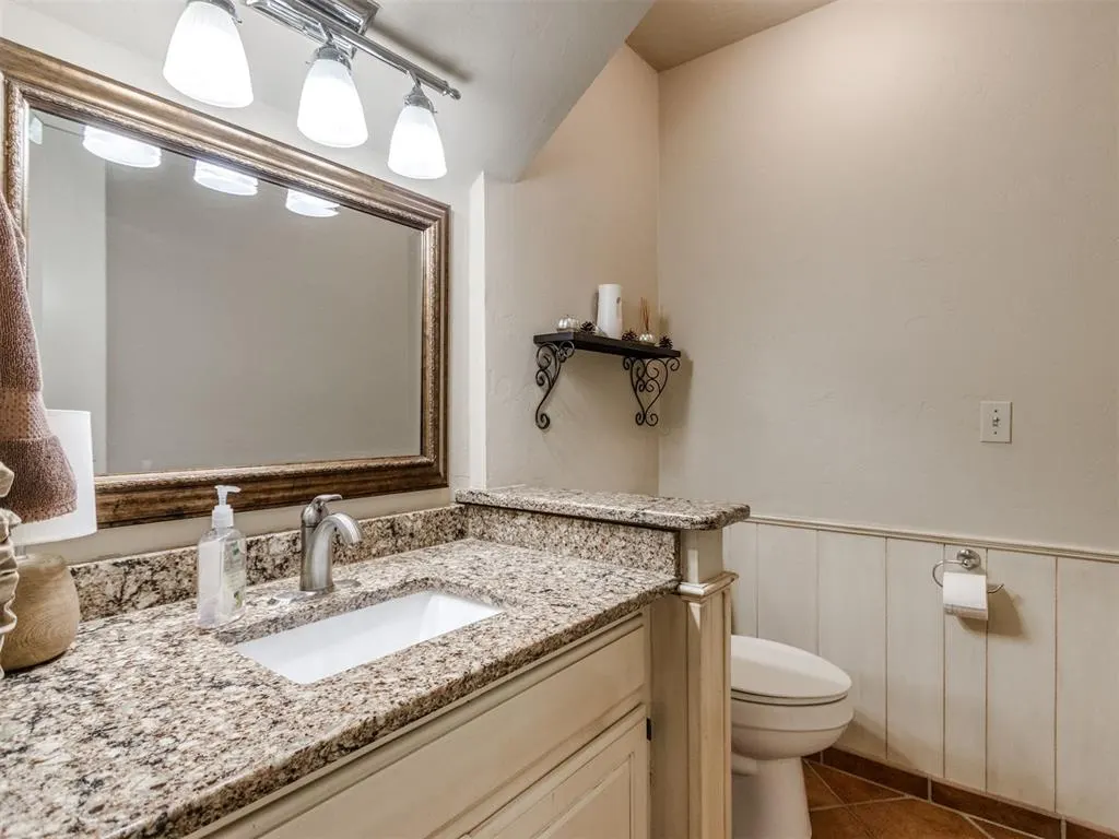 Photo 22 — 11805 N Woodbridge Road, Oklahoma City, OK 73162