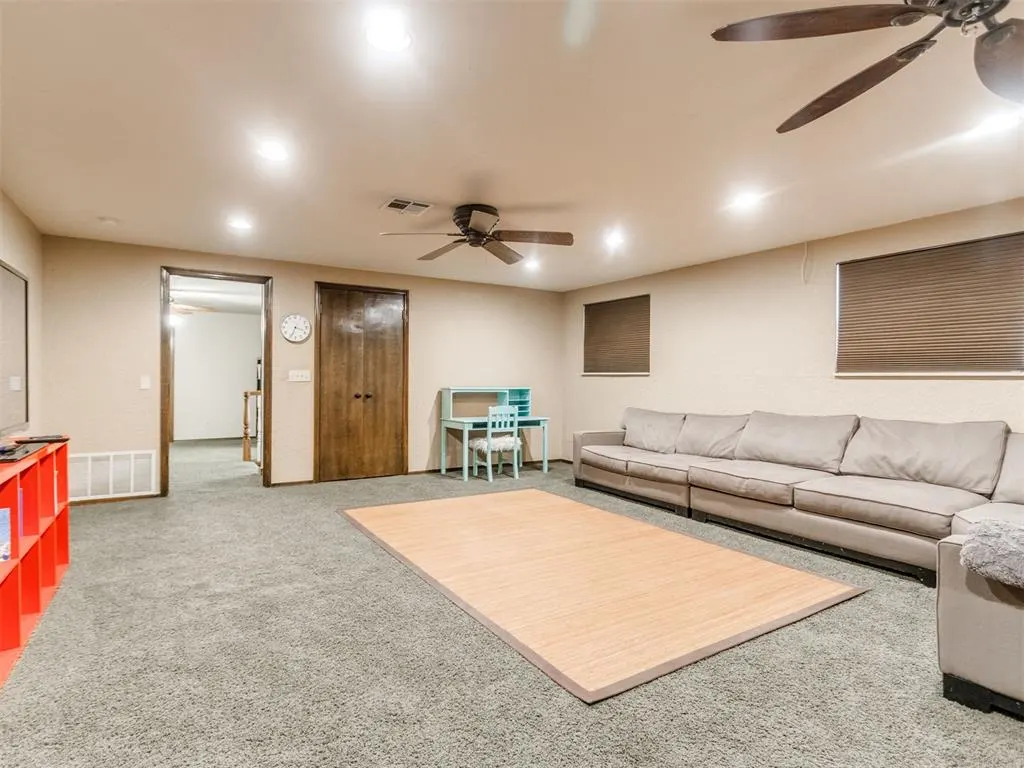 Photo 39 — 11805 N Woodbridge Road, Oklahoma City, OK 73162