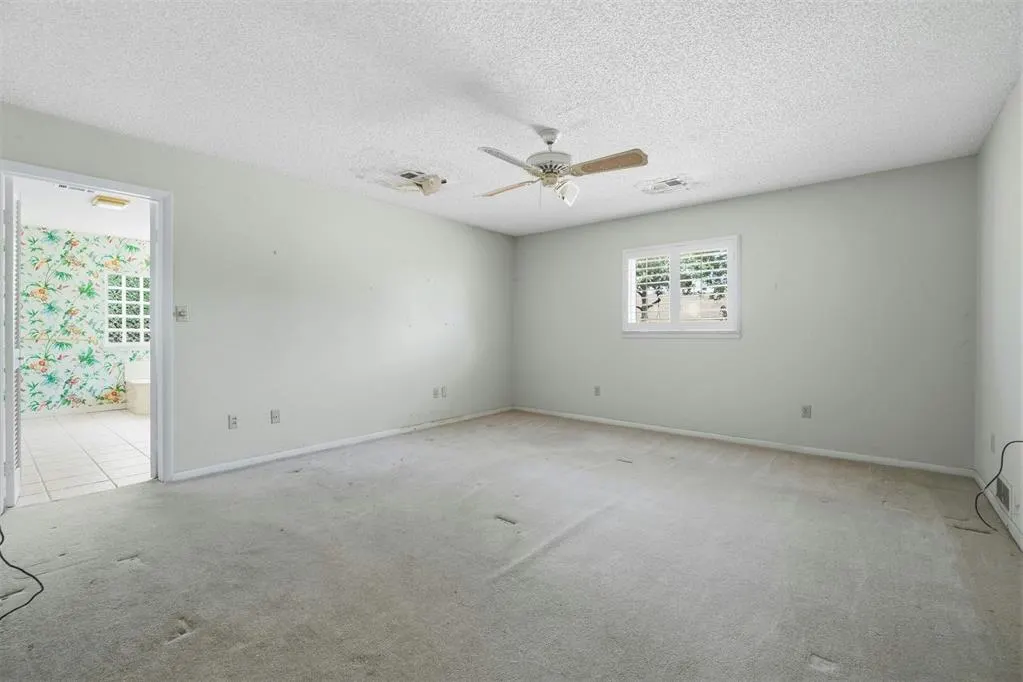 Photo 24 — 525 Lakeside Drive, Altus, OK 73521