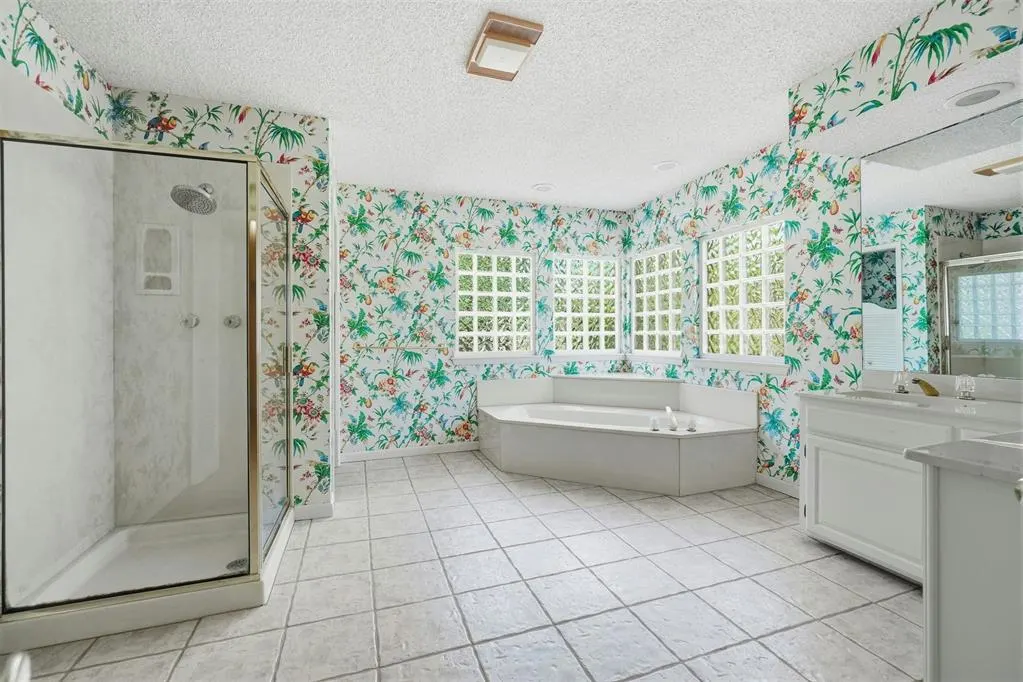 Photo 26 — 525 Lakeside Drive, Altus, OK 73521