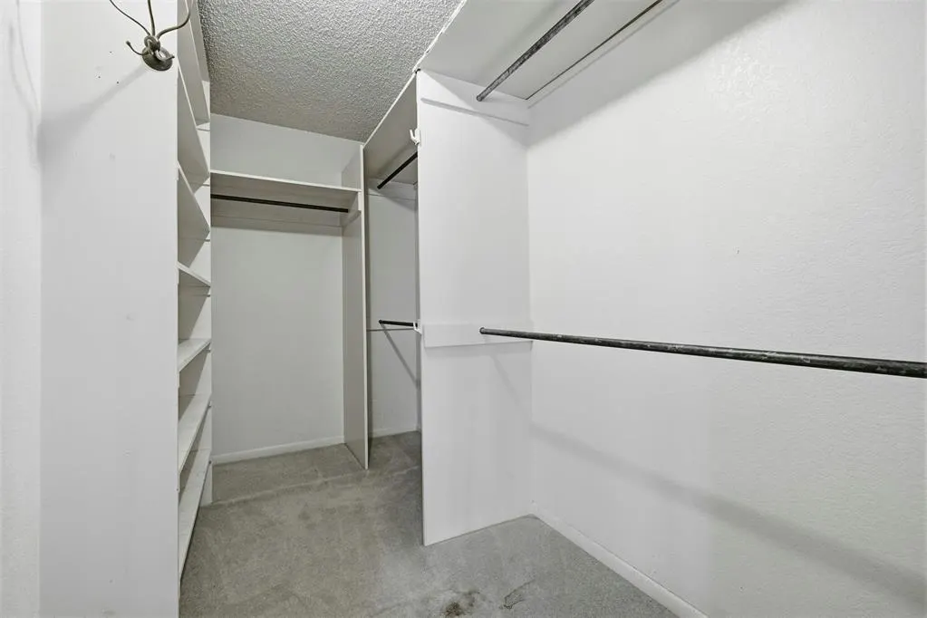 Photo 31 — 525 Lakeside Drive, Altus, OK 73521