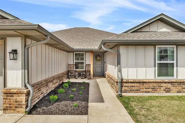 Photo 3 — 1938 Eli Avenue, Tuttle, OK 73089
