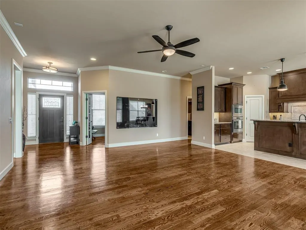 Photo 8 — 3013 Terrace Park Trail, Norman, OK 73069
