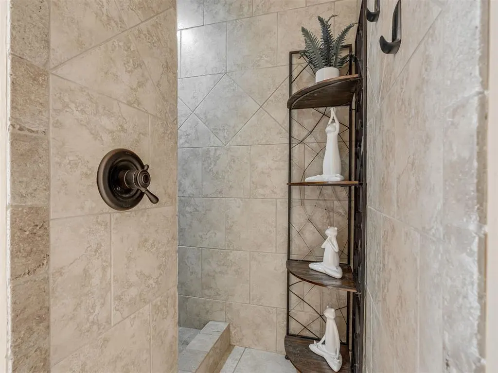 Photo 22 — 3013 Terrace Park Trail, Norman, OK 73069