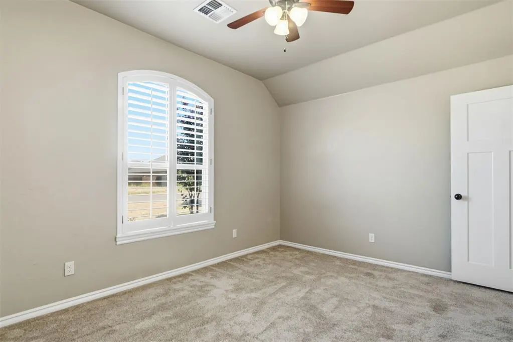 Photo 18 — 3613 Regal Drive, Altus, OK 73521
