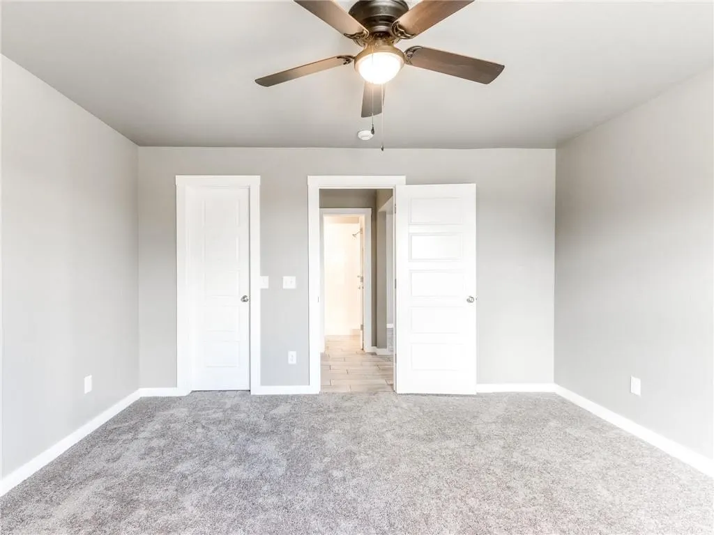 Photo 14 — 6719 Lyrewood Lane, Oklahoma City, OK 73132