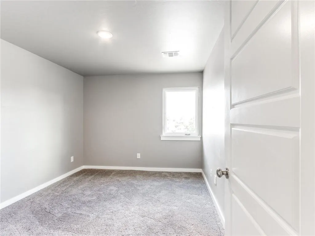Photo 36 — 6719 Lyrewood Lane, Oklahoma City, OK 73132