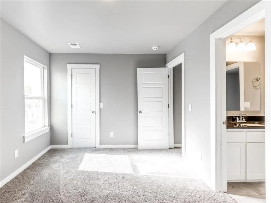 Photo 37 — 6719 Lyrewood Lane, Oklahoma City, OK 73132