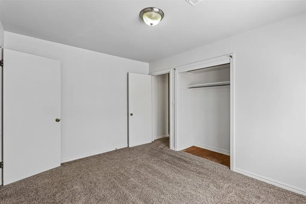 Photo 17 — 1404 NE 39th Street, Oklahoma City, OK 73111