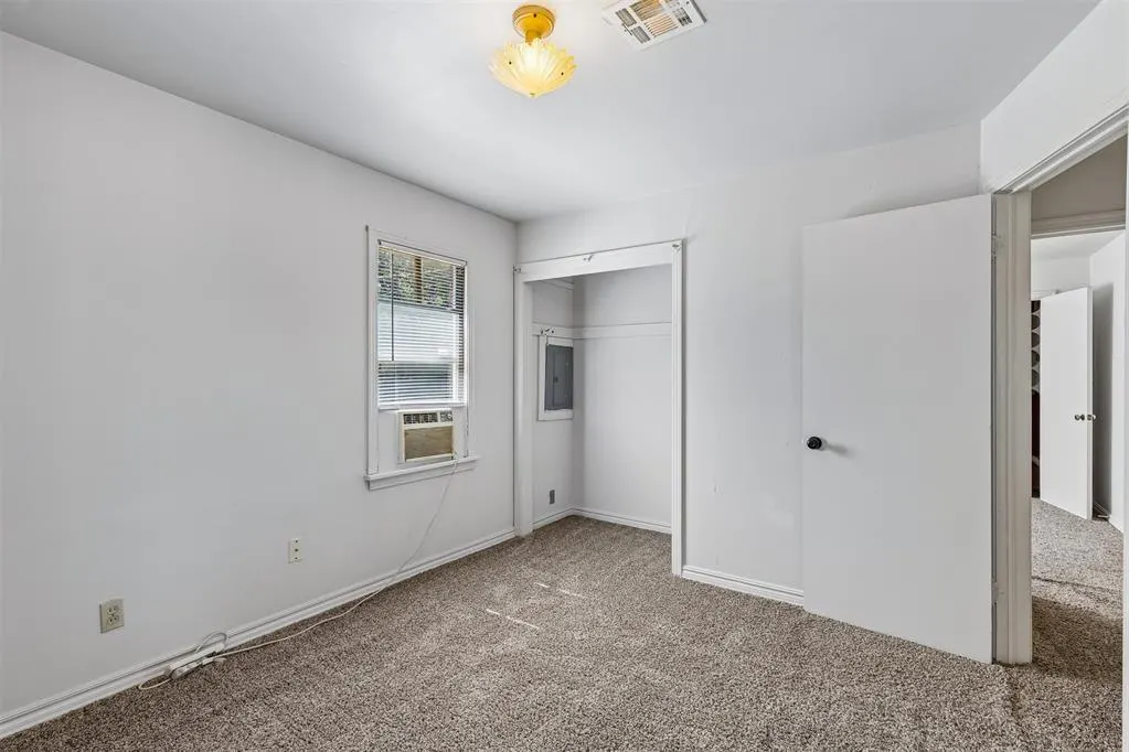 Photo 21 — 1404 NE 39th Street, Oklahoma City, OK 73111