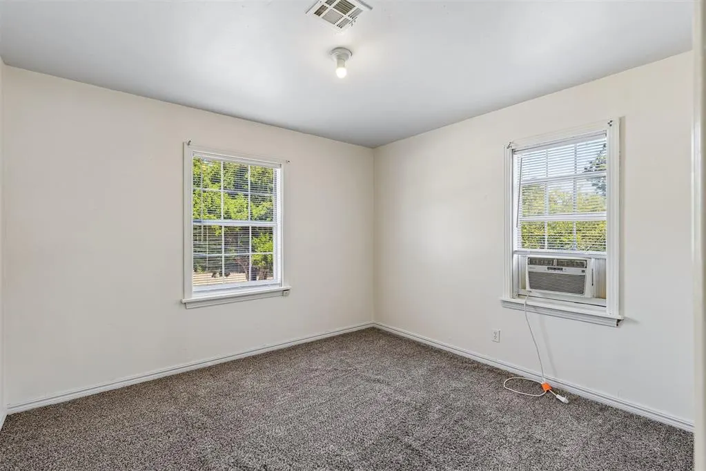 Photo 23 — 1404 NE 39th Street, Oklahoma City, OK 73111