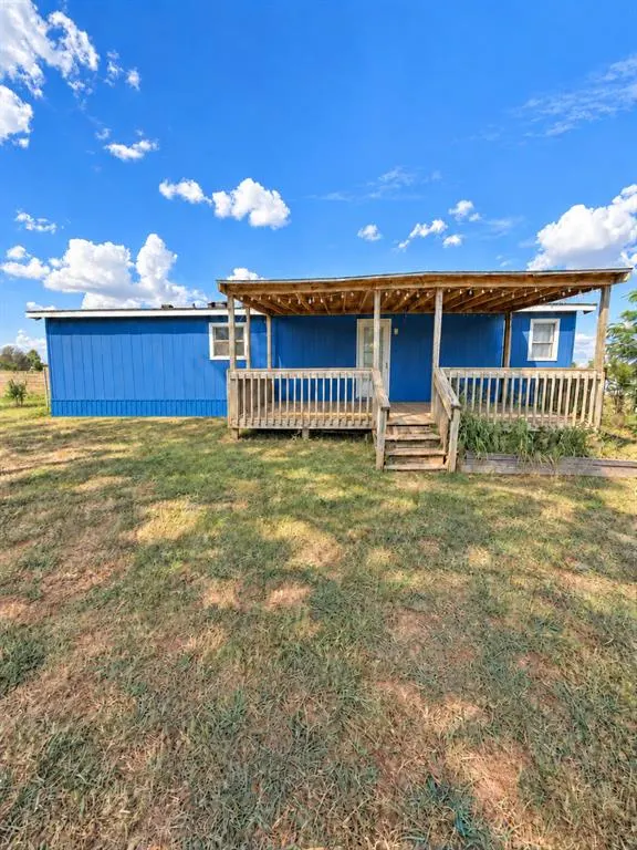 Photo 2 — 101 Buckthorne Circle, Shawnee, OK 74804