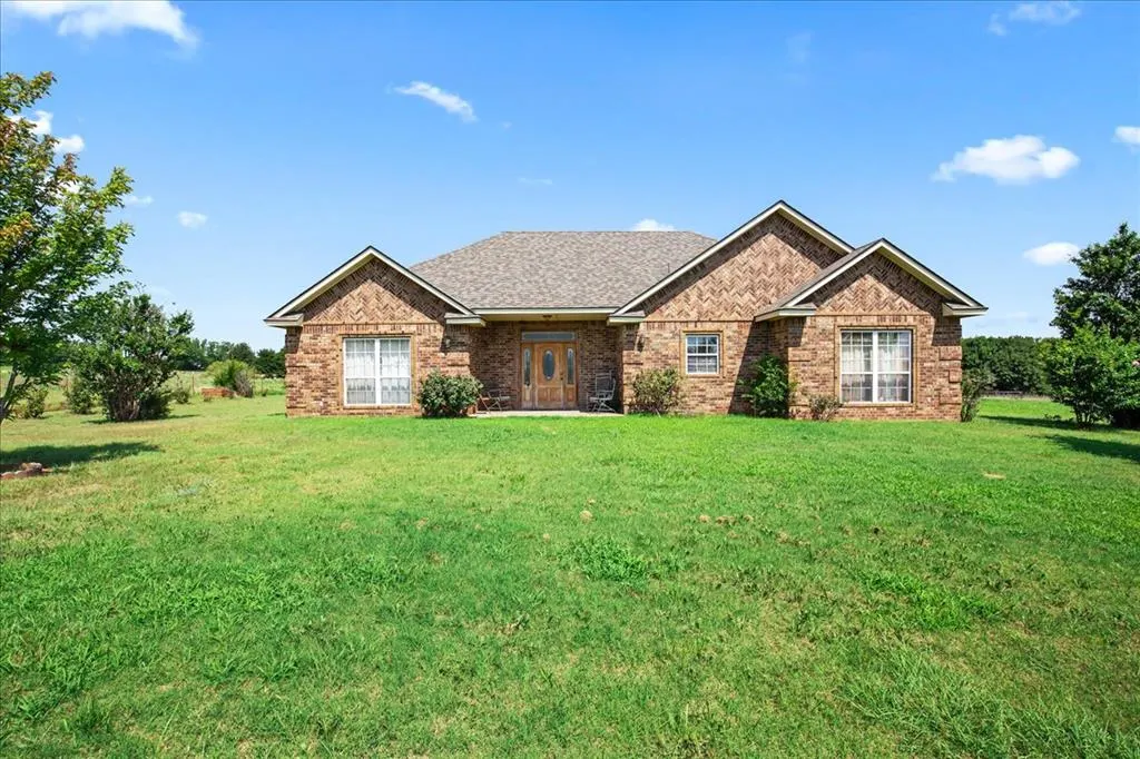Photo 3 — 388 E County Road 1470, Cement, OK 73017