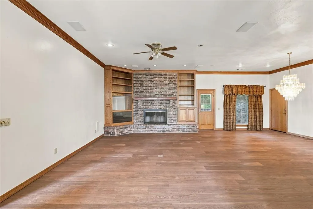 Photo 9 — 388 E County Road 1470, Cement, OK 73017