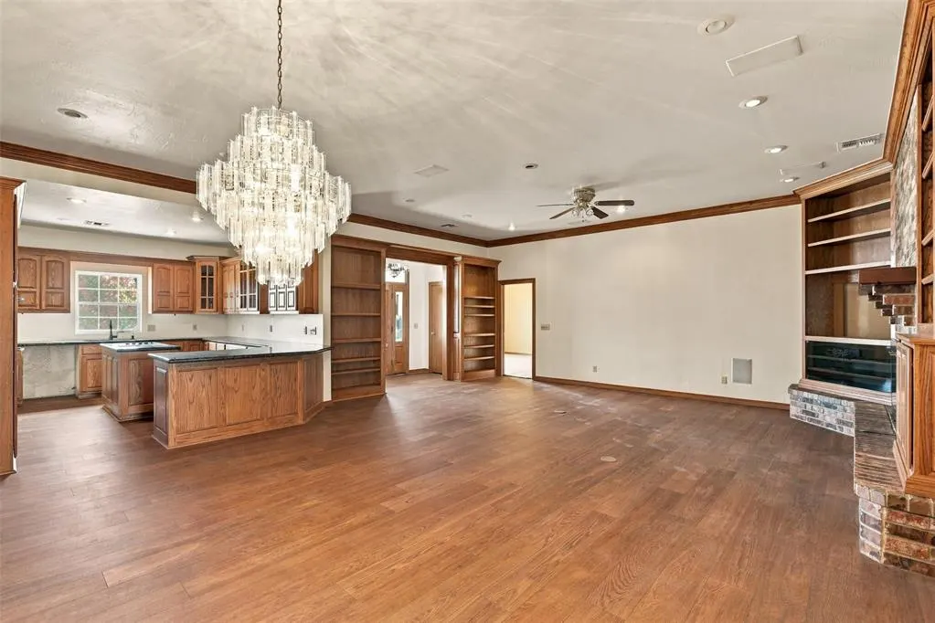 Photo 11 — 388 E County Road 1470, Cement, OK 73017