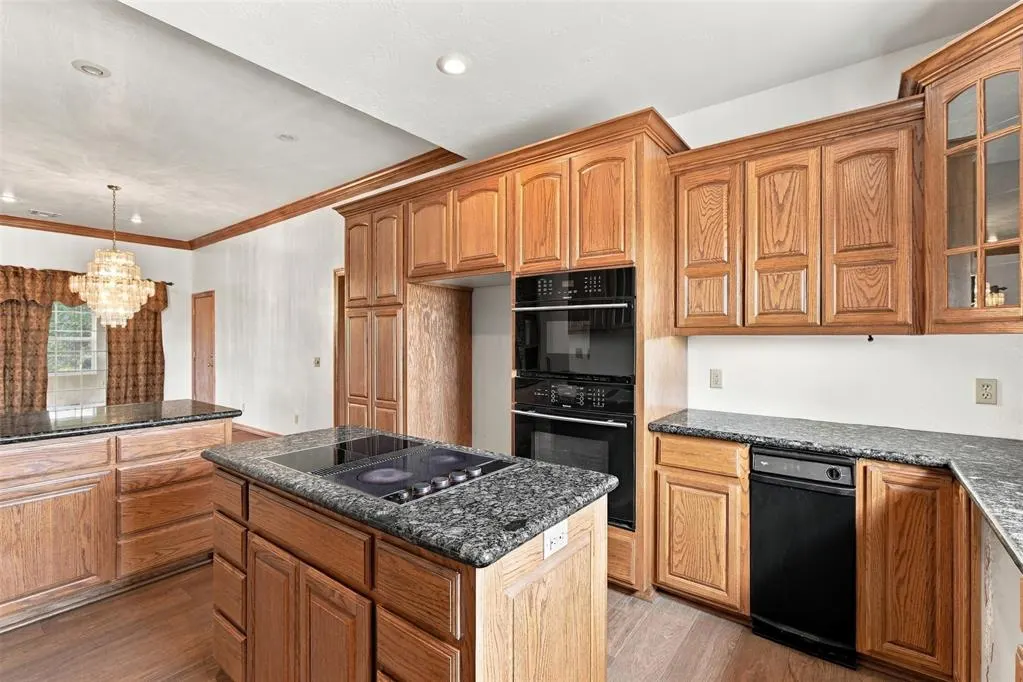 Photo 14 — 388 E County Road 1470, Cement, OK 73017