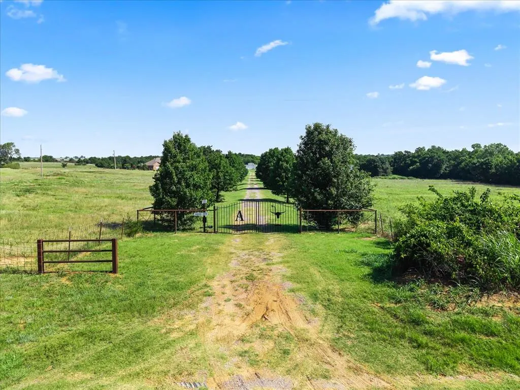 Photo 30 — 388 E County Road 1470, Cement, OK 73017