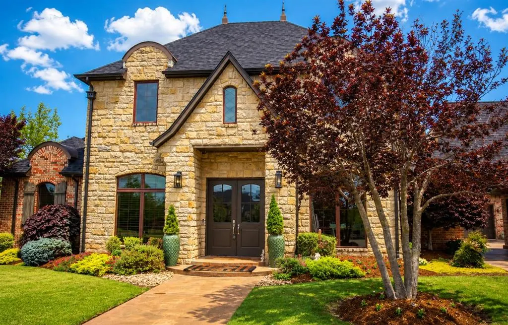 Front exterior — 8825 Legacy Crossing Road, Oklahoma City, OK 73169