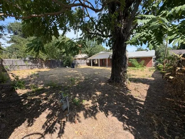 Photo 4 — 621 Timber Lane, Oklahoma City, OK 73127