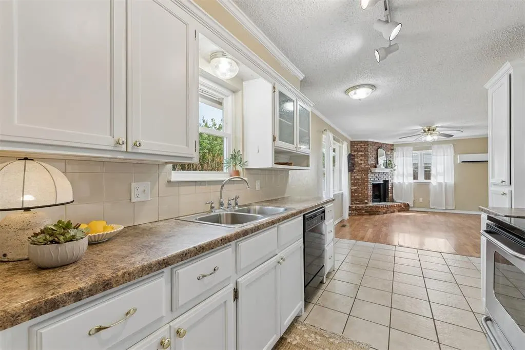 Photo 11 — 3600 N Tulsa Avenue, Oklahoma City, OK 73112