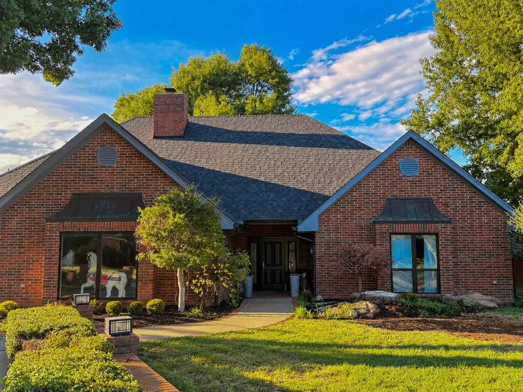 Front exterior — 4205 N Upper Lake Drive, Norman, OK 73072