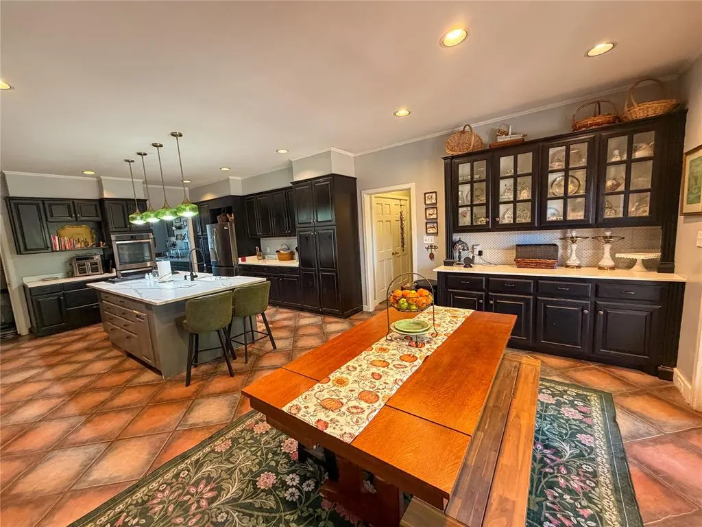 Photo 4 — 4205 N Upper Lake Drive, Norman, OK 73072