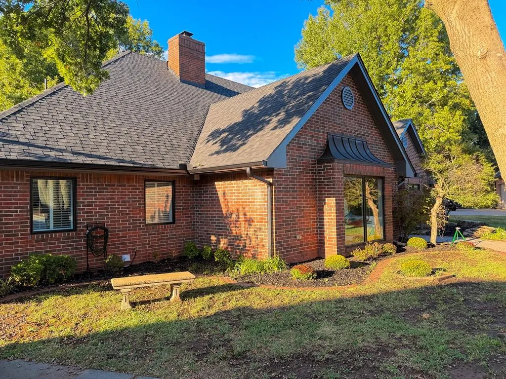 Photo 18 — 4205 N Upper Lake Drive, Norman, OK 73072