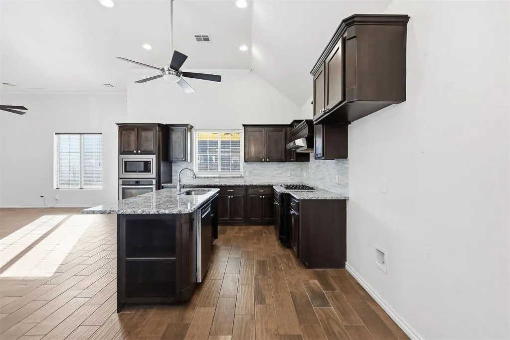 Photo 13 — 5321 Shearwater Court, Oklahoma City, OK 73179