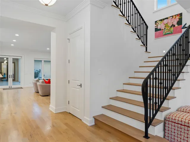 Photo 7 — 1115 Cumberland Court, Nichols Hills, OK 73116