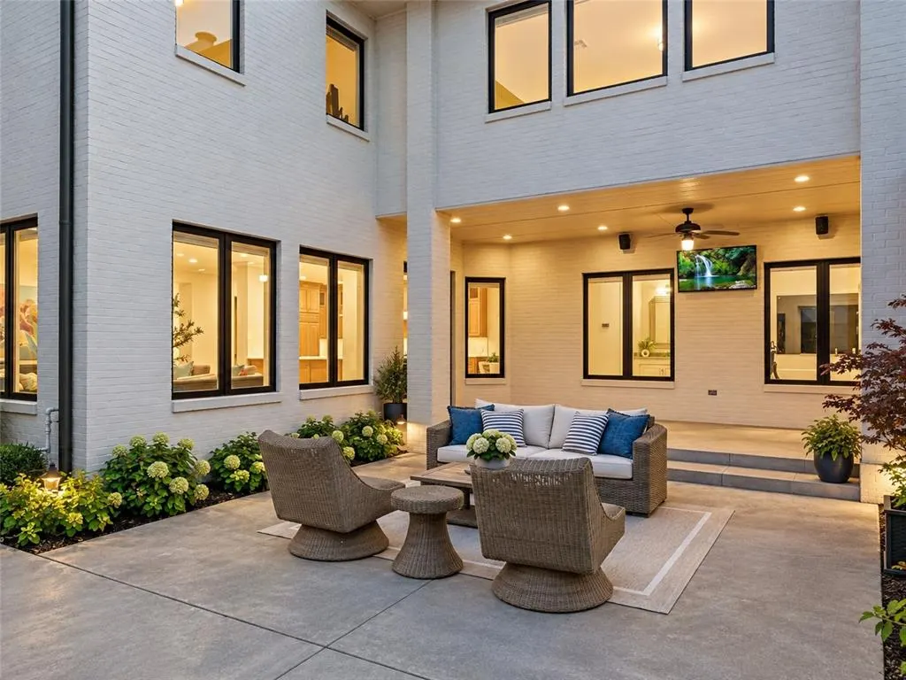 Photo 44 — 1115 Cumberland Court, Nichols Hills, OK 73116