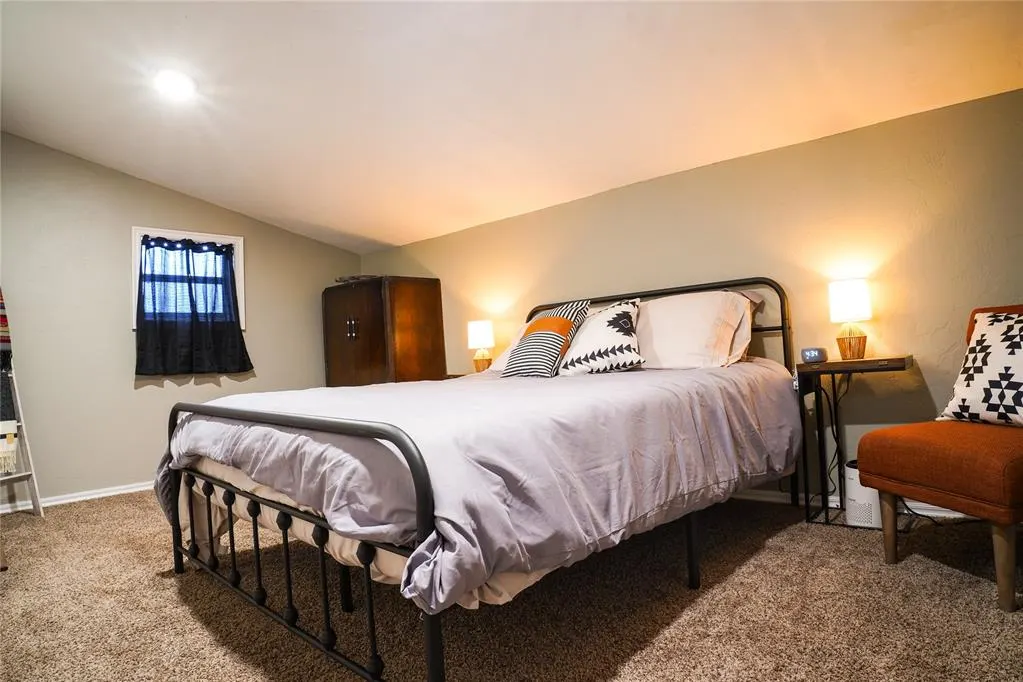 Photo 10 — 924 N Ash Street, Guthrie, OK 73044