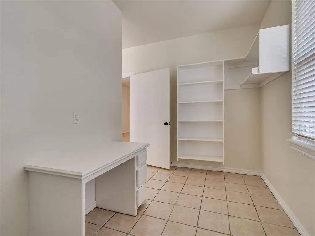 Photo 10 — 501 N Hogan Avenue, Guthrie, OK 73044