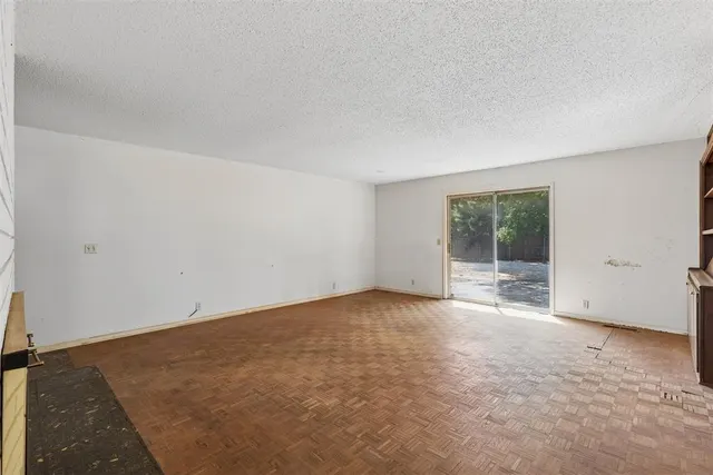 Photo 4 — 3708 NW 68th Street, Oklahoma City, OK 73116
