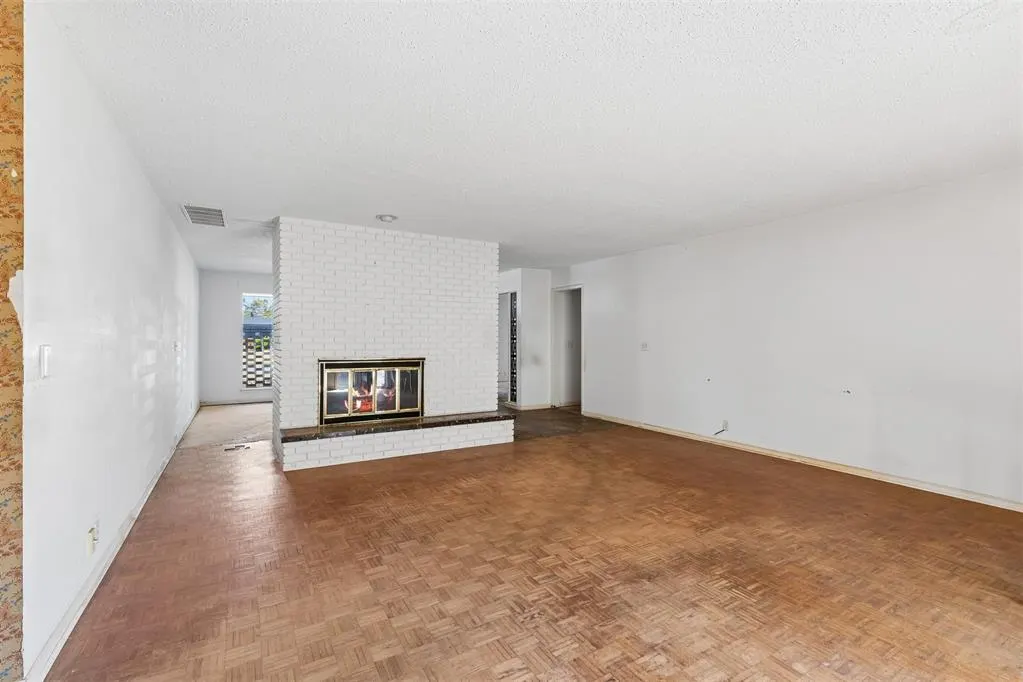 Photo 5 — 3708 NW 68th Street, Oklahoma City, OK 73116