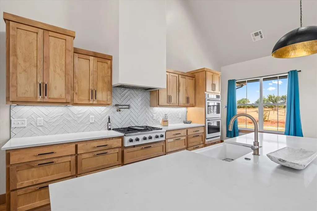 Photo 12 — 26551 Cypress Rd NW, Geary, OK 73040
