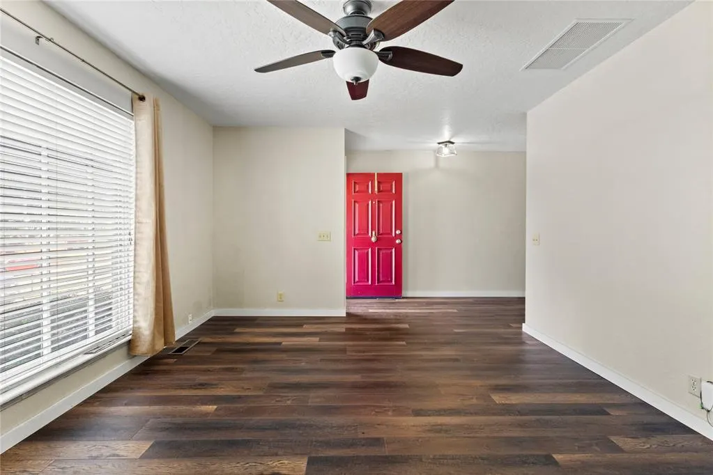 Photo 14 — 1225 N Indiana Street, Weatherford, OK 73096