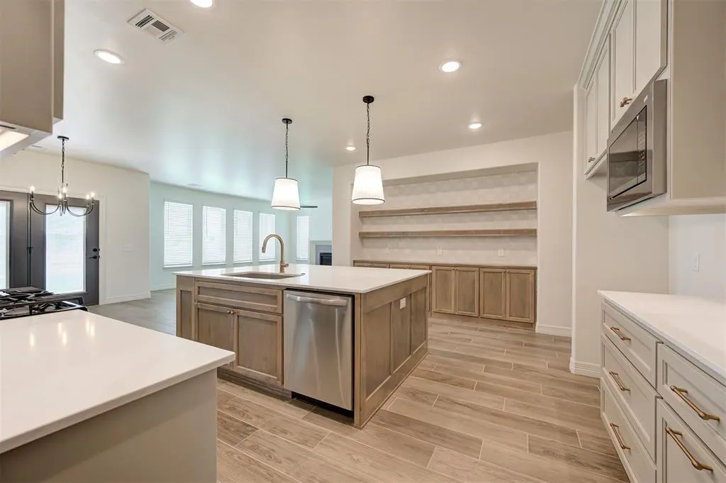 Photo 9 — 6700 NW 143rd Circle, Oklahoma City, OK 73142