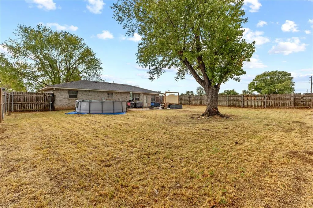 Photo 23 — 2001 E Serenade Street, Weatherford, OK 73096