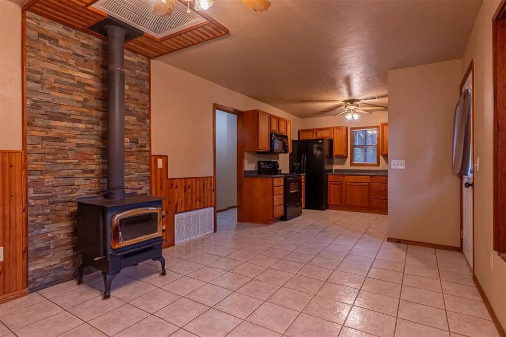 Photo 7 — 7396 Pine Cove, Blanchard, OK 73010