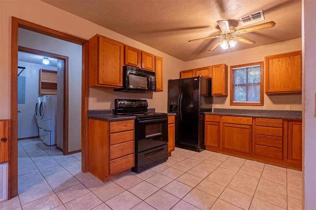 Photo 9 — 7396 Pine Cove, Blanchard, OK 73010