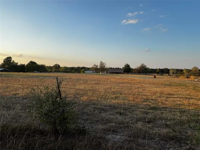 Photo 3 — NW Rush Creek Road, Edmond, OK 73025