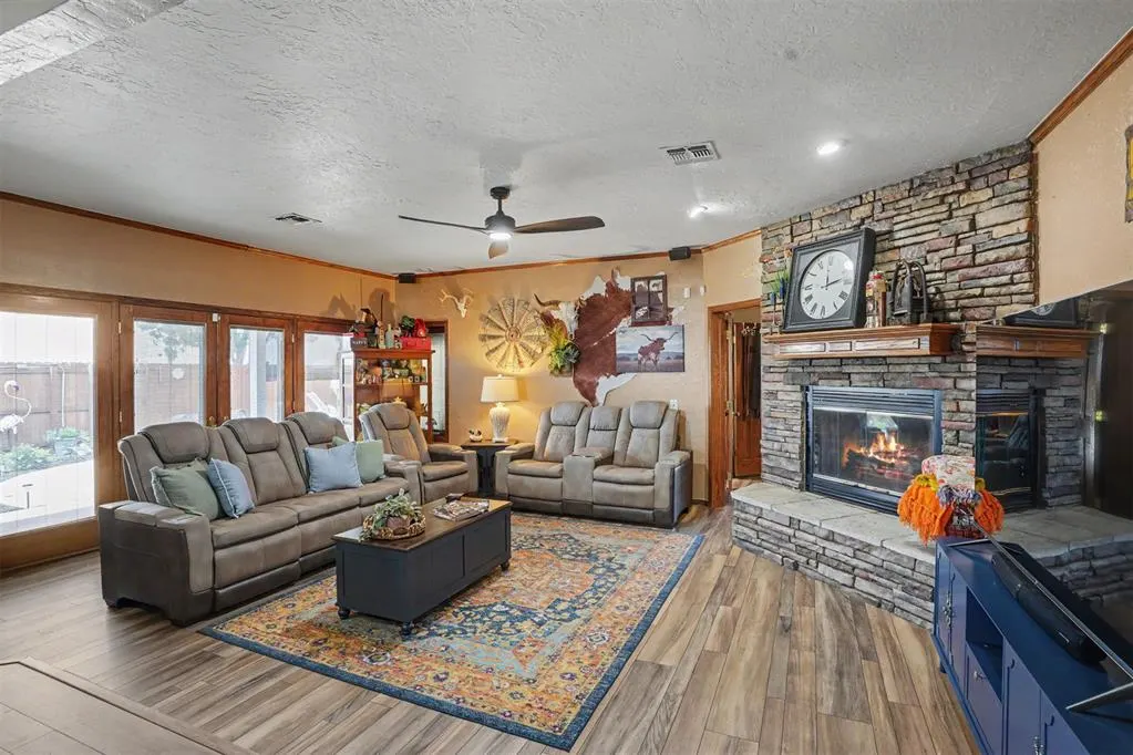 Photo 10 — 15785 N 1700 Road, Hollis, OK 73550