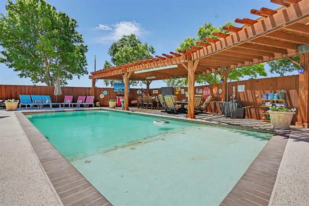 Photo 38 — 15785 N 1700 Road, Hollis, OK 73550