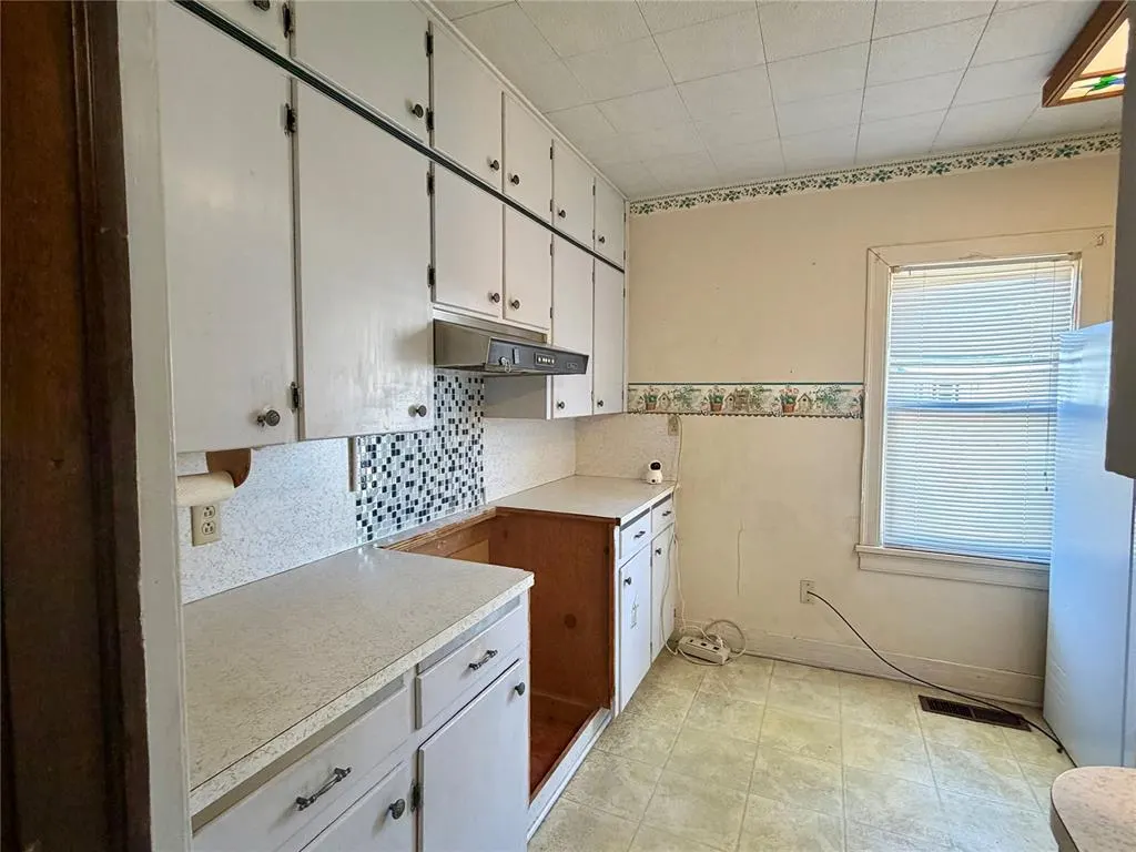 Photo 15 — 1701 S 16th Street, Chickasha, OK 73018